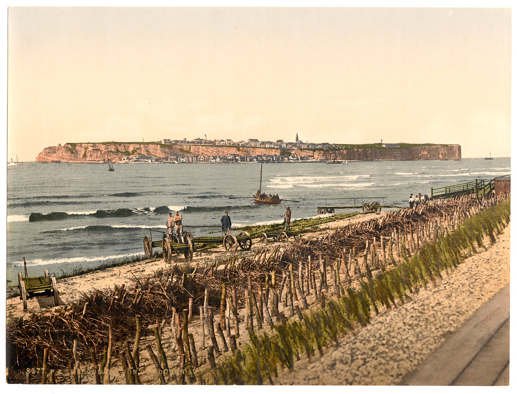 A picture of From the dunes, Helgoland, Germany