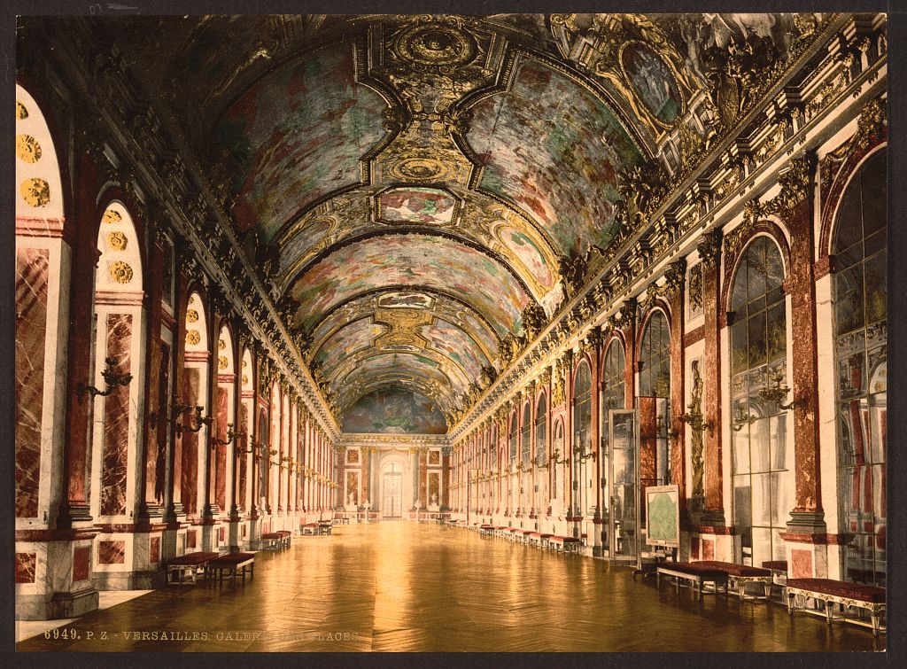 A picture of Gallery of Mirrors, Versailles, France