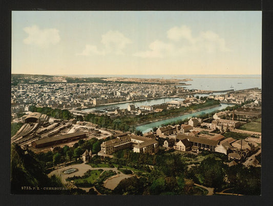 A picture of General view from fort du Roule, Cherbourg, France