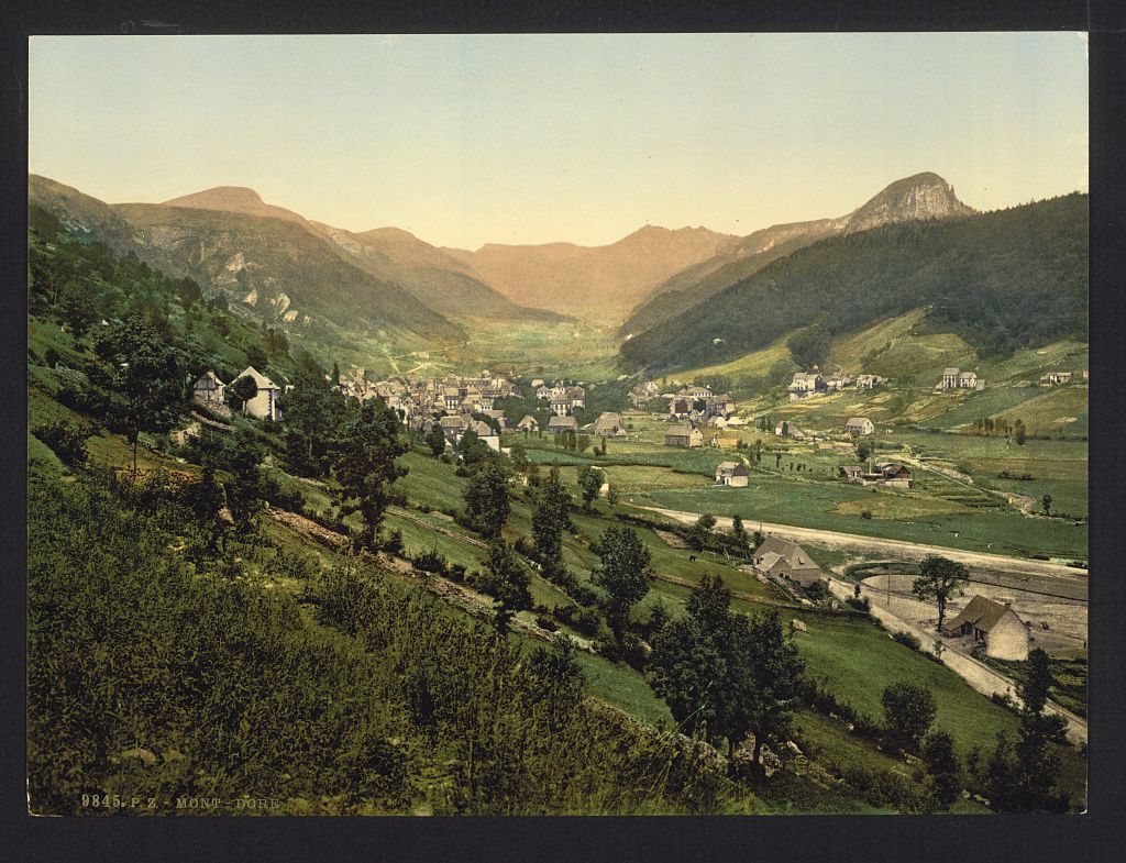 A picture of General view, Monte Dore, France