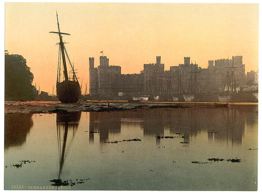 A picture of General view, sunset, Carnarvon Castle (i.e. Caernarfon), Wales