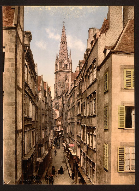 A picture of Grand Street, St. Malo, France