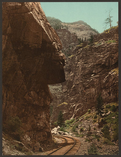 A picture of Hanging Rock, Clear Creek Cañon