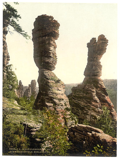 A picture of Hercules Pillar, Bad Schweizermuhle, Saxony, Germany