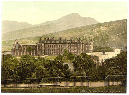 A picture of Holyrood Palace, Edinburgh, Scotland