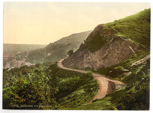 A picture of Ivy Scar Rock, Malvern, England