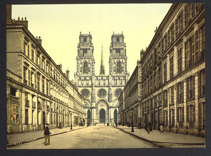 A picture of Joan of Arc Street, Orléans, France