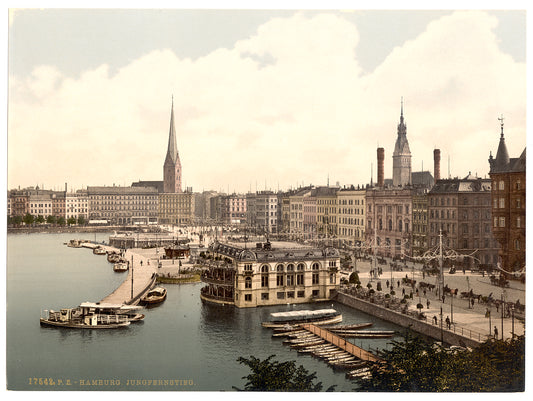 A picture of Jungfernsteig from the North, Hamburg, Germany