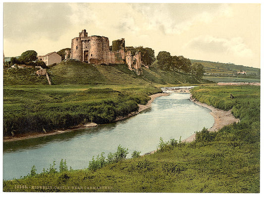 A picture of Kidwelly Castle, Carmarthen, Wales