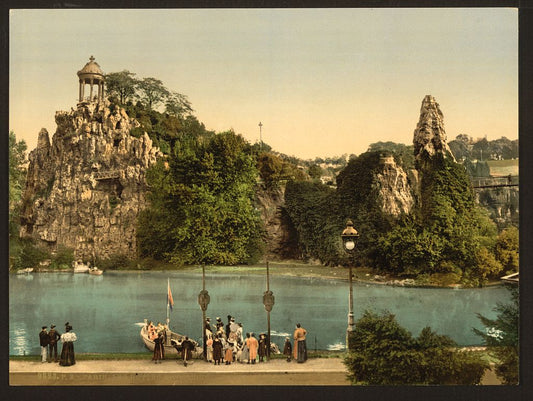 A picture of Les Buttes Chaumont, Paris, France
