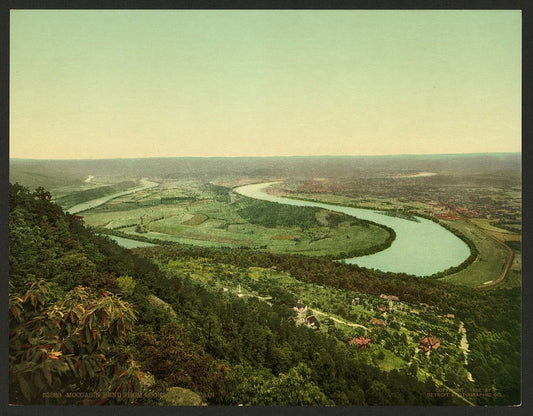 A picture of Moccasin Bend from Lookout Mountain