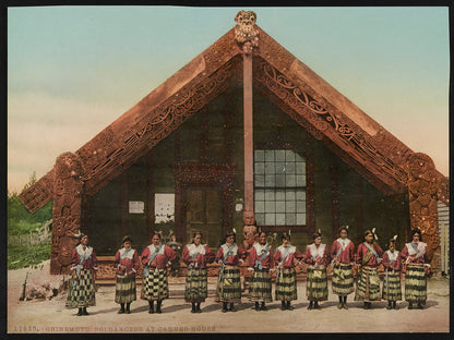 A picture of Ohinemutu Poi Dancers at Carved House