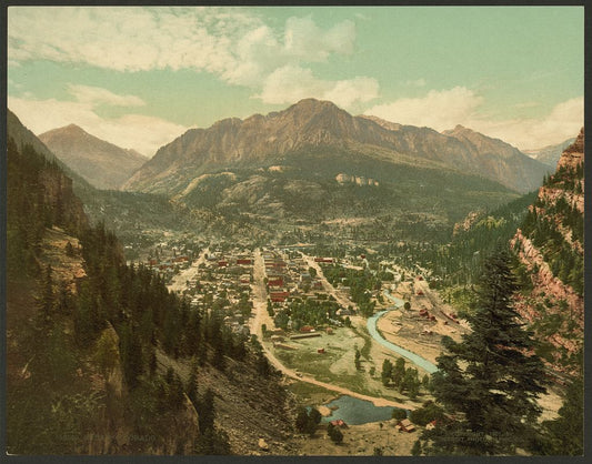 A picture of Ouray, Colorado