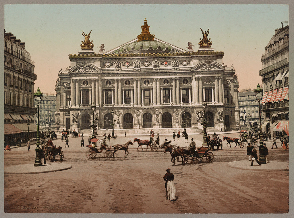 A picture of Paris, L'Opera