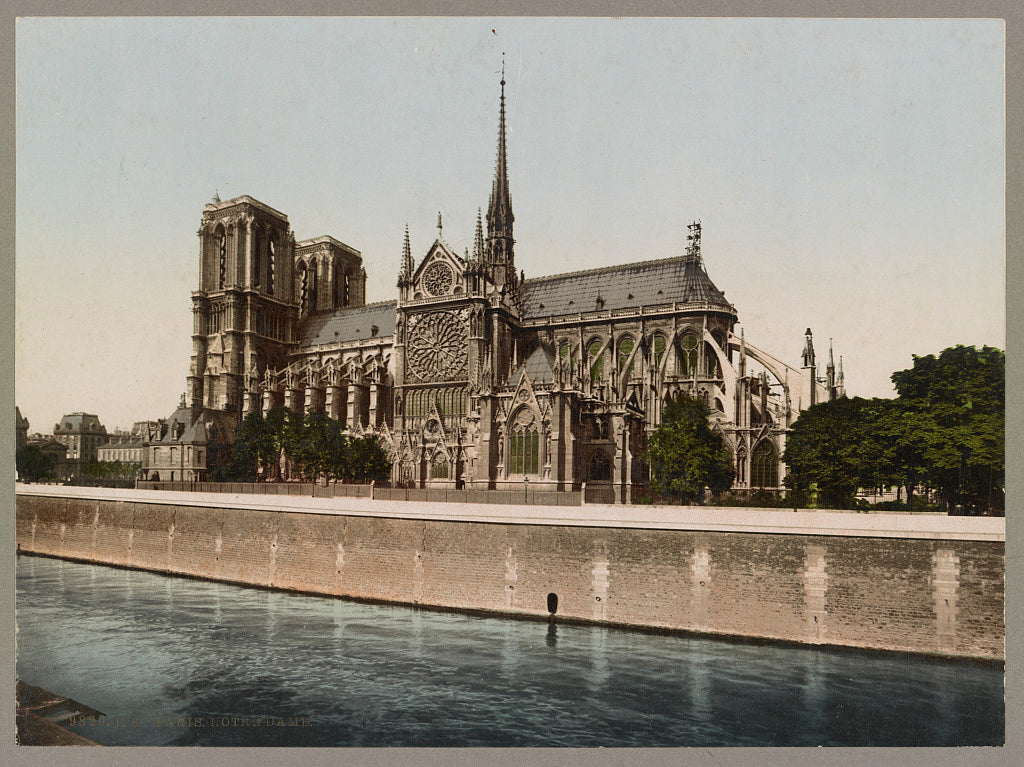 A picture of Paris. Notre Dame