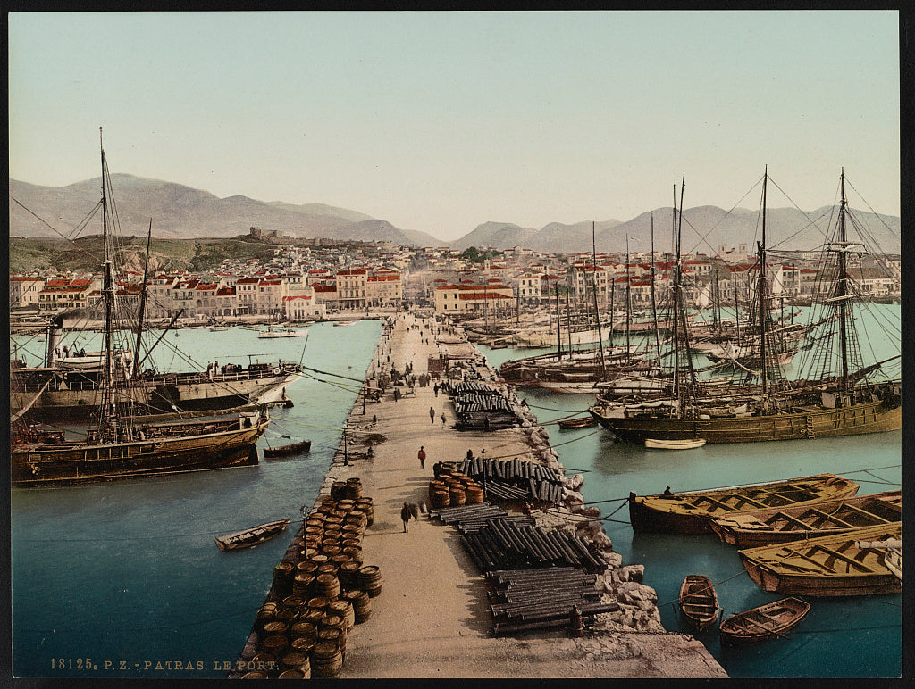 A picture of Patras. Le Port