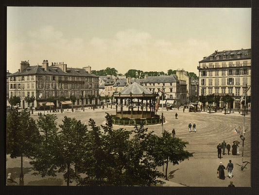 A picture of Place Alsace-Lorraine, Lorient, France