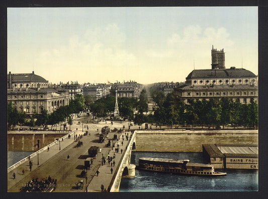 A picture of Place du Chatelet, Paris, France