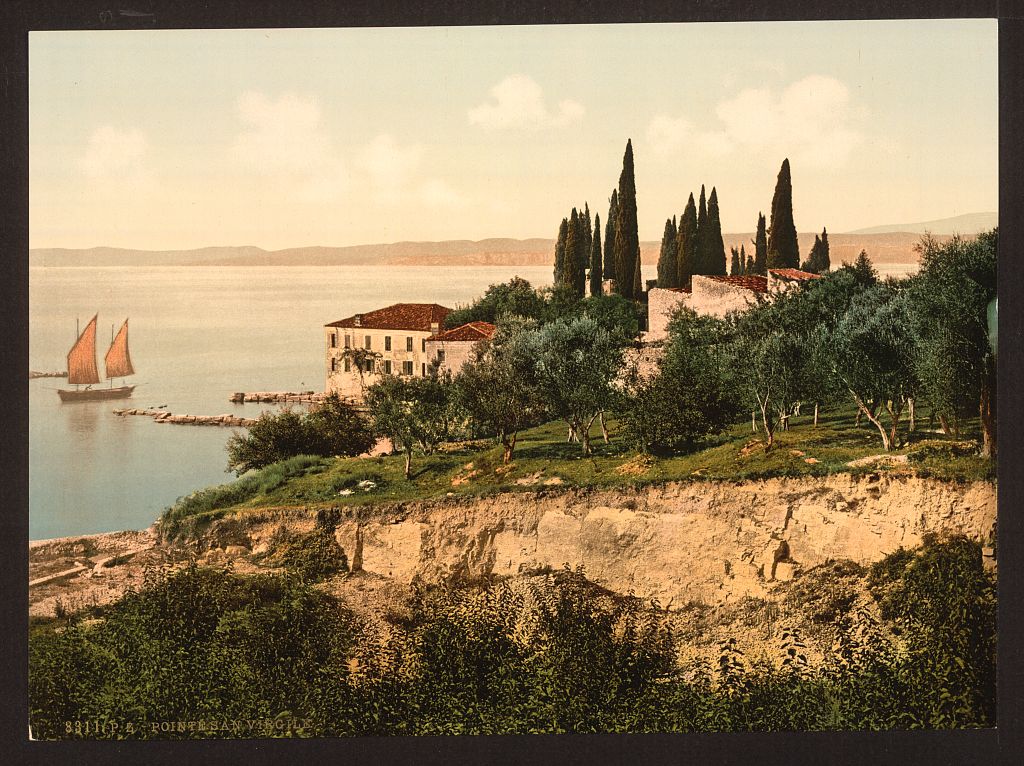 A picture of Pointe de Vigile (Punta San Vigilio), Lake Garda, Italy