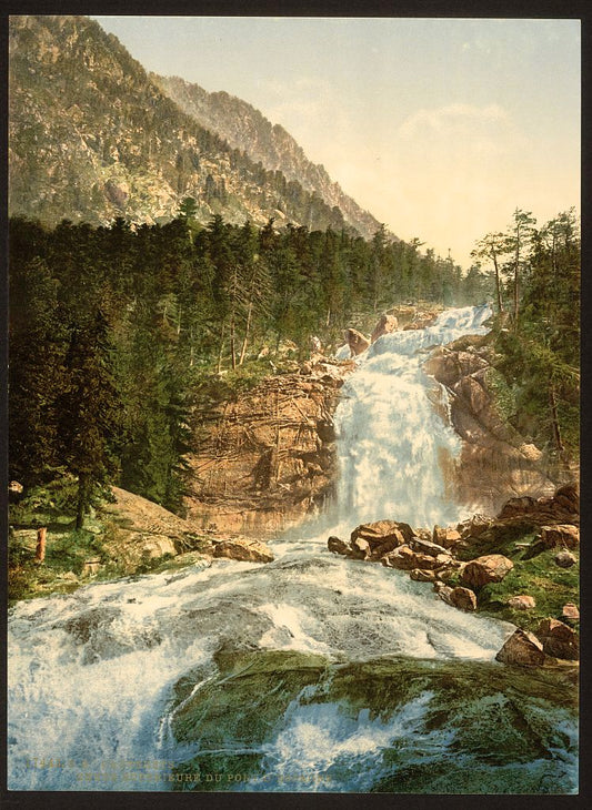 A picture of Pont d'Epagne (i.e., Pont d'Espagne), upper falls, Cauterets, Pyrenees, France