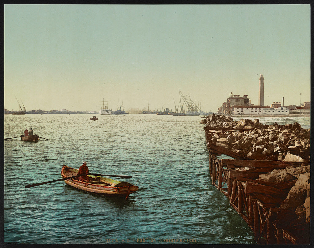 A picture of Port Said, entrée du port