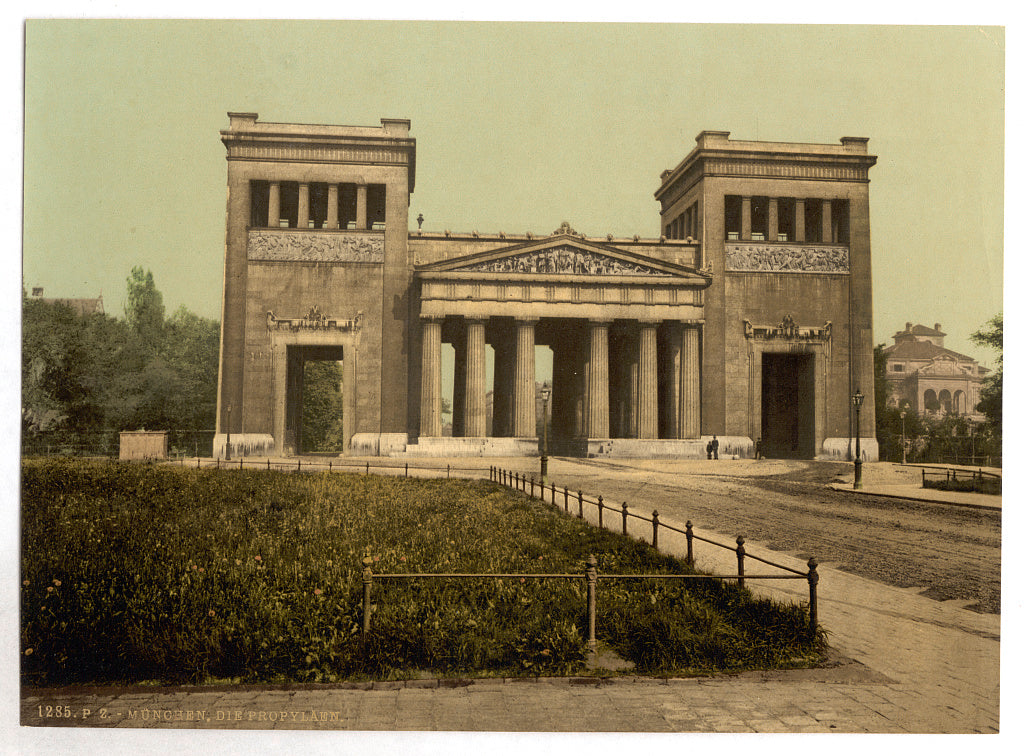 A picture of Propylaea, Munich, Bavaria, Germany