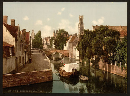 A picture of Quai vert, Bruges, Belgium