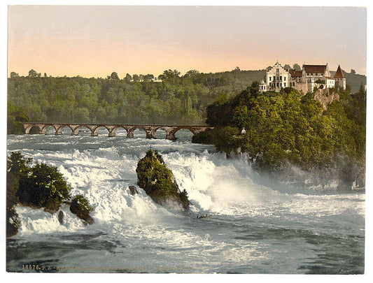 A picture of Rheinfall mit Schloss Laufen, Schiffchen.