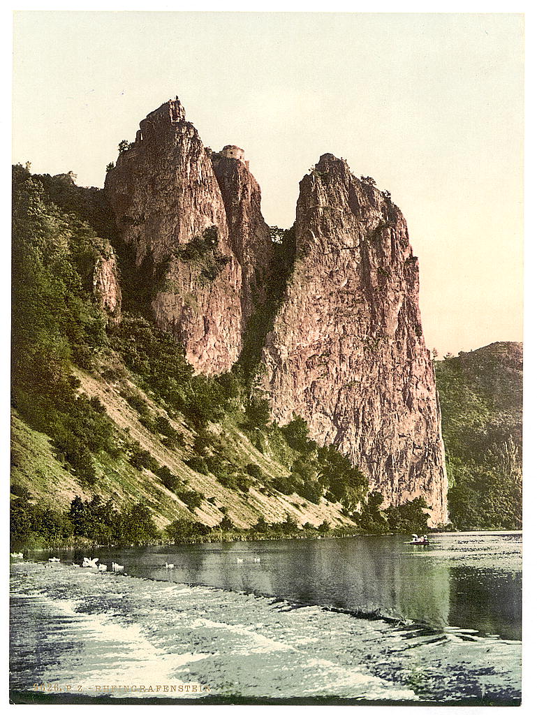 A picture of Rheingrafenstein, the Nahe River, Germany