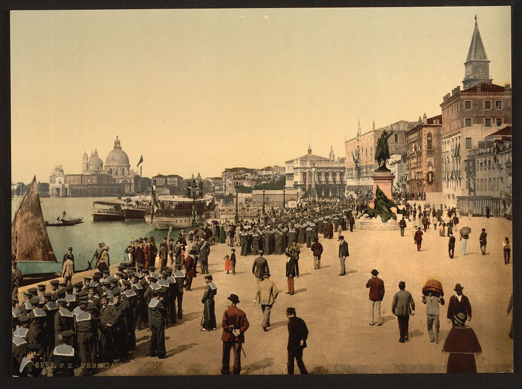 A picture of Riva degli Schiavoni, Venice, Italy