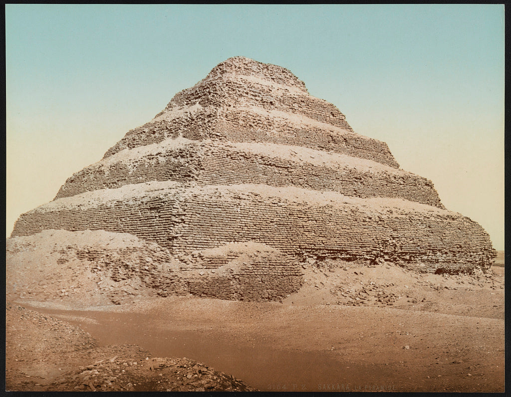 A picture of Sakkara, la pyramide