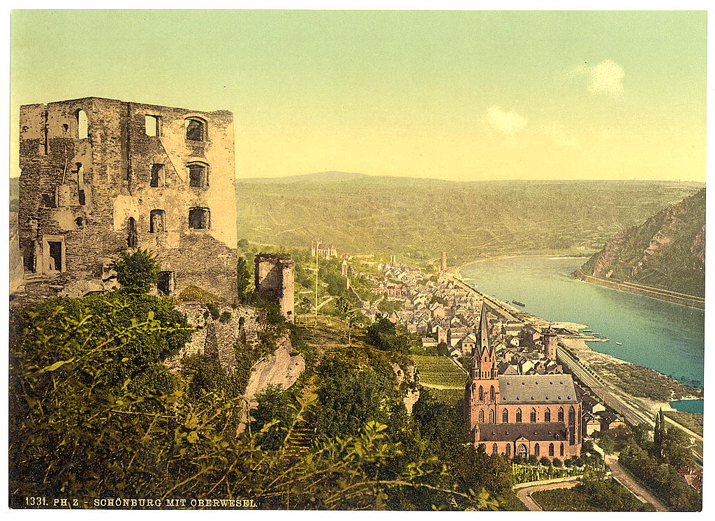 A picture of Schonburg and Oberwesel, the Rhine, Germany