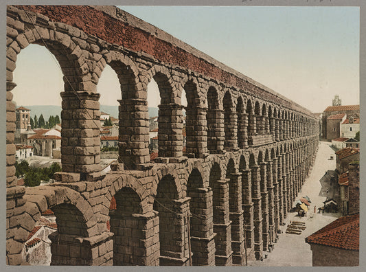 A picture of Segovia--El Puente