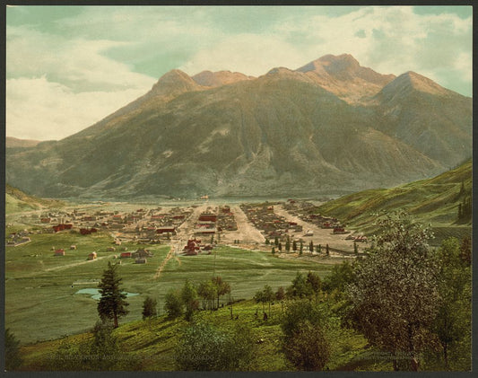 A picture of Silverton and Sultan Mountain, Colorado