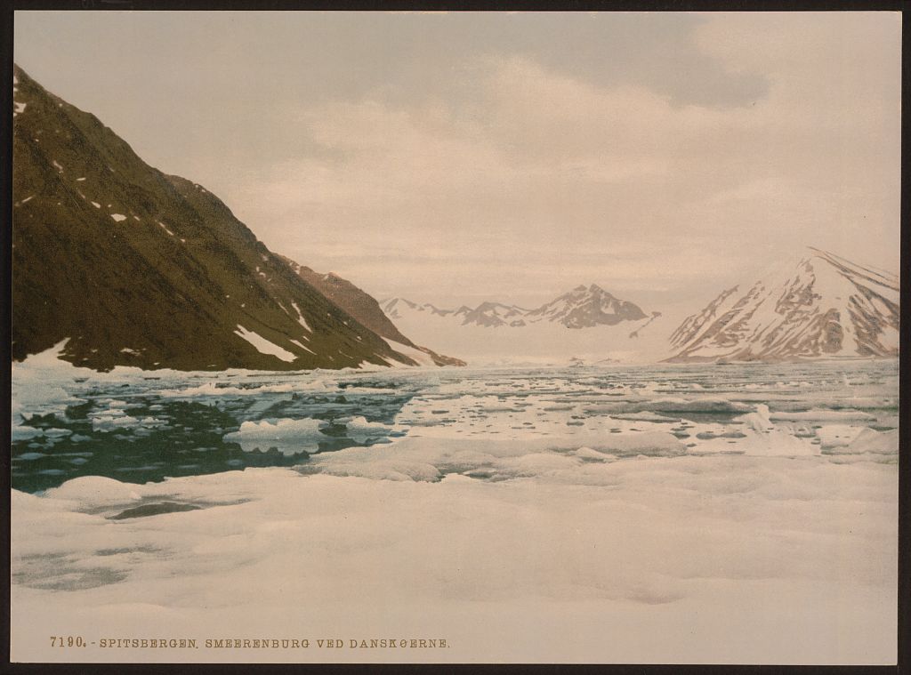 A picture of Smeerenburg at Danskerne, Spitzbergen, Norway