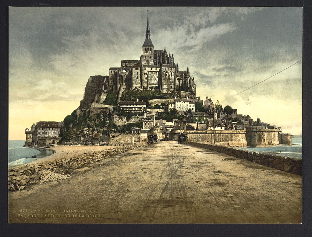 A picture of South front from the dike, Mont St. Michel, France