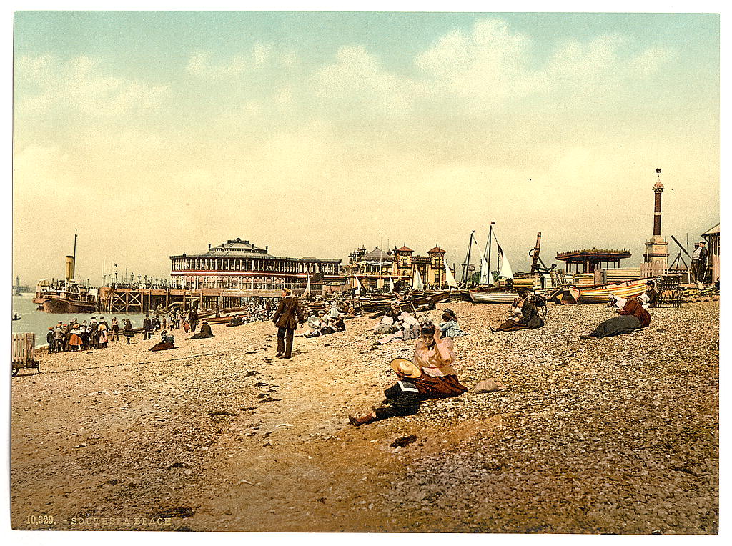 A picture of Southsea beach, England