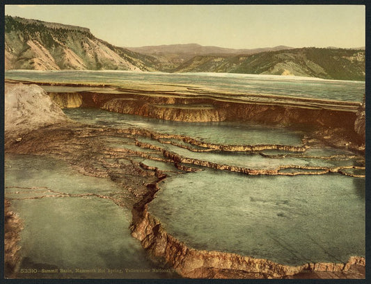 A picture of Summit Basin, Mammoth Hot Spring, Yellowstone National Park