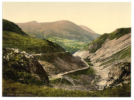 A picture of Sychnant Pass, Wales