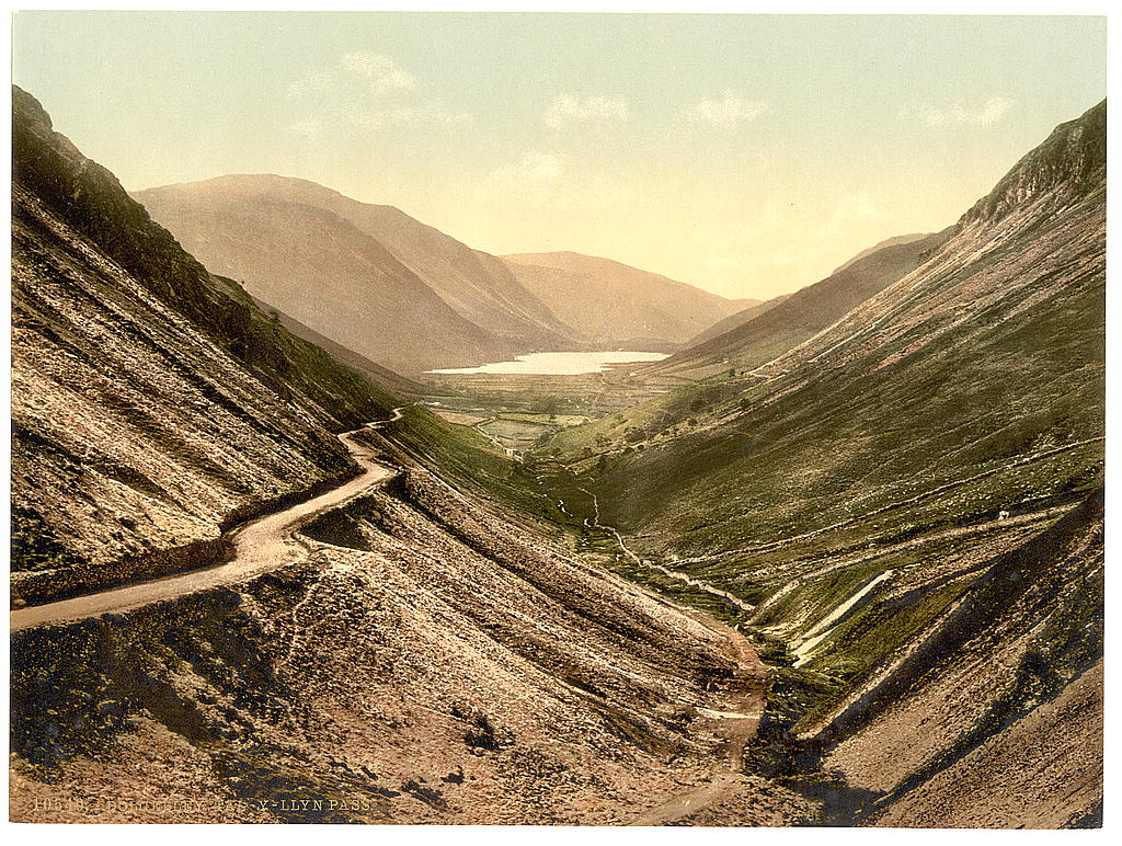 A picture of Tal-y-Llyn Pass, Dolgelly (i.e. Dolgellau), Wales