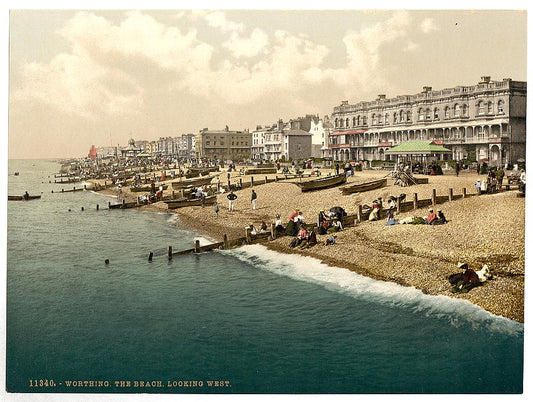 A picture of The beach looking west, Worthing, England