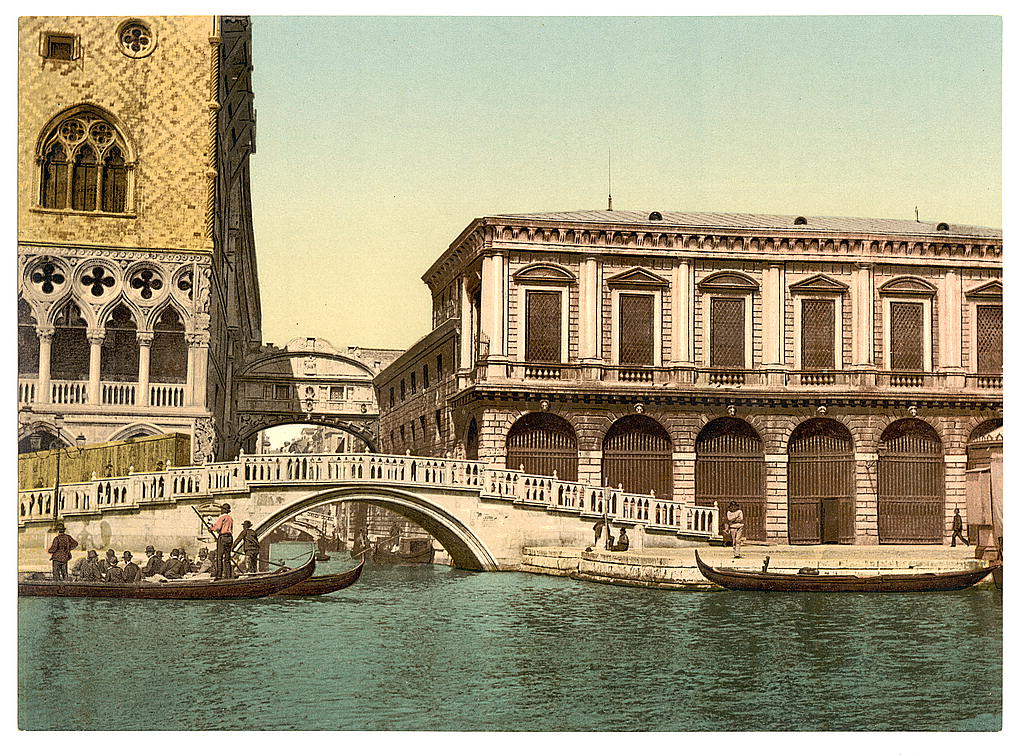 A picture of The Bridge of Sighs, Venice, Italy