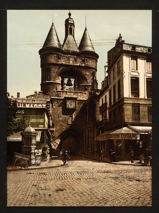 A picture of The clock gate, Bordeaux, France