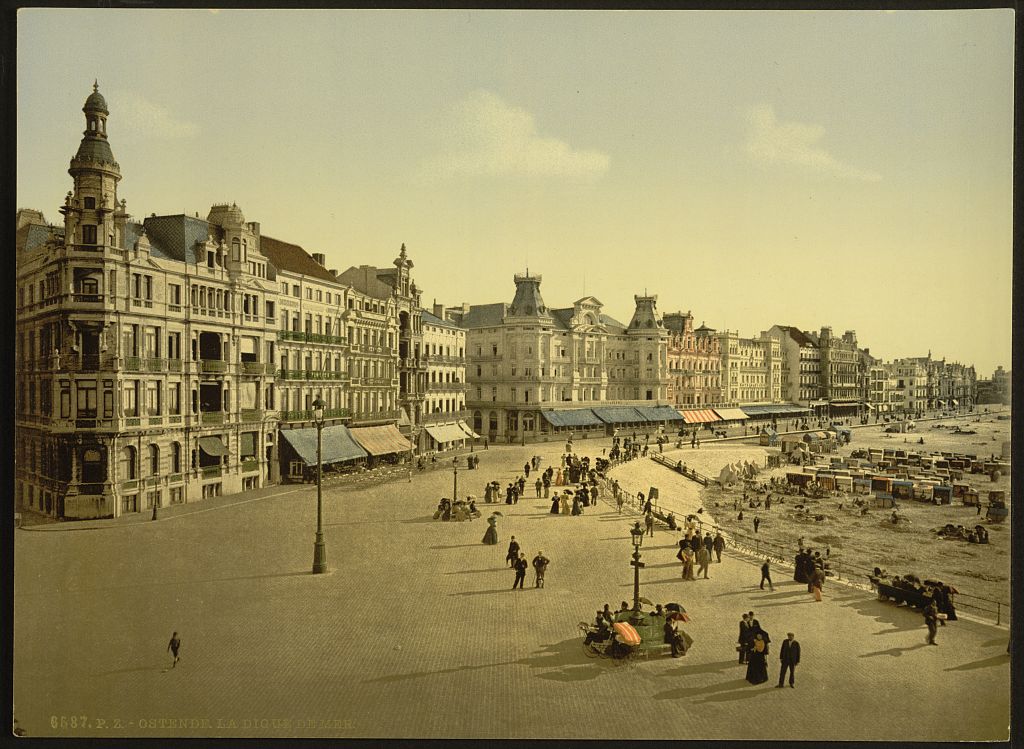 A picture of The embankment, west part, Ostend, Belgium