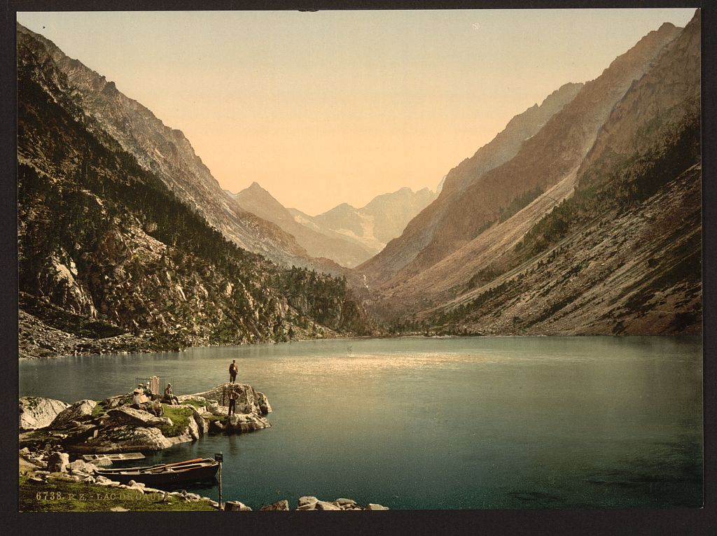 A picture of The lake, Gaube, Pyrenees, France