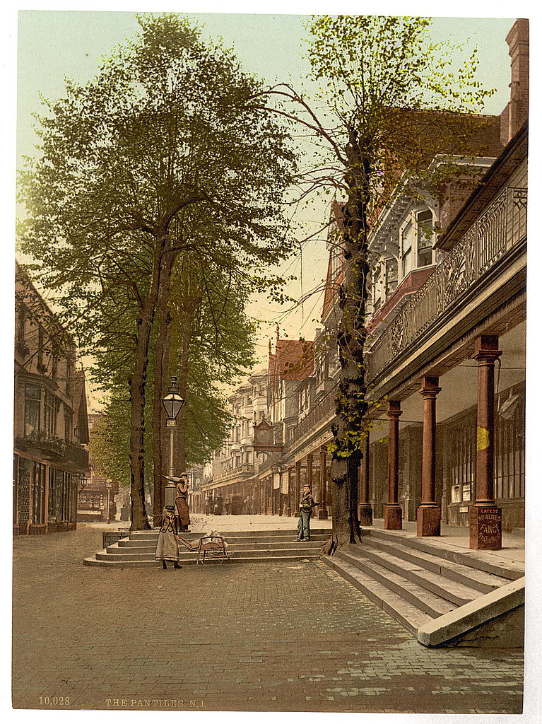 A picture of The Pantiles, looking south, Tunbridge Wells, England