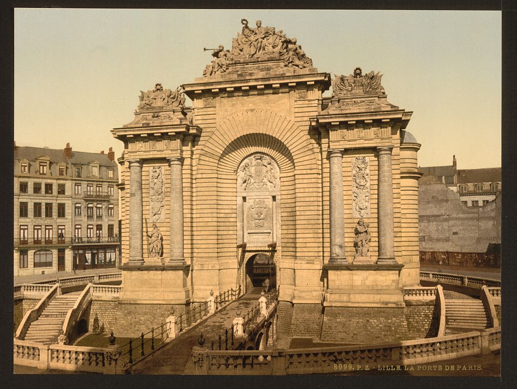 A picture of The Paris Gate, Lille, France