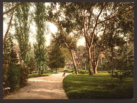 A picture of The park, Vichy, France