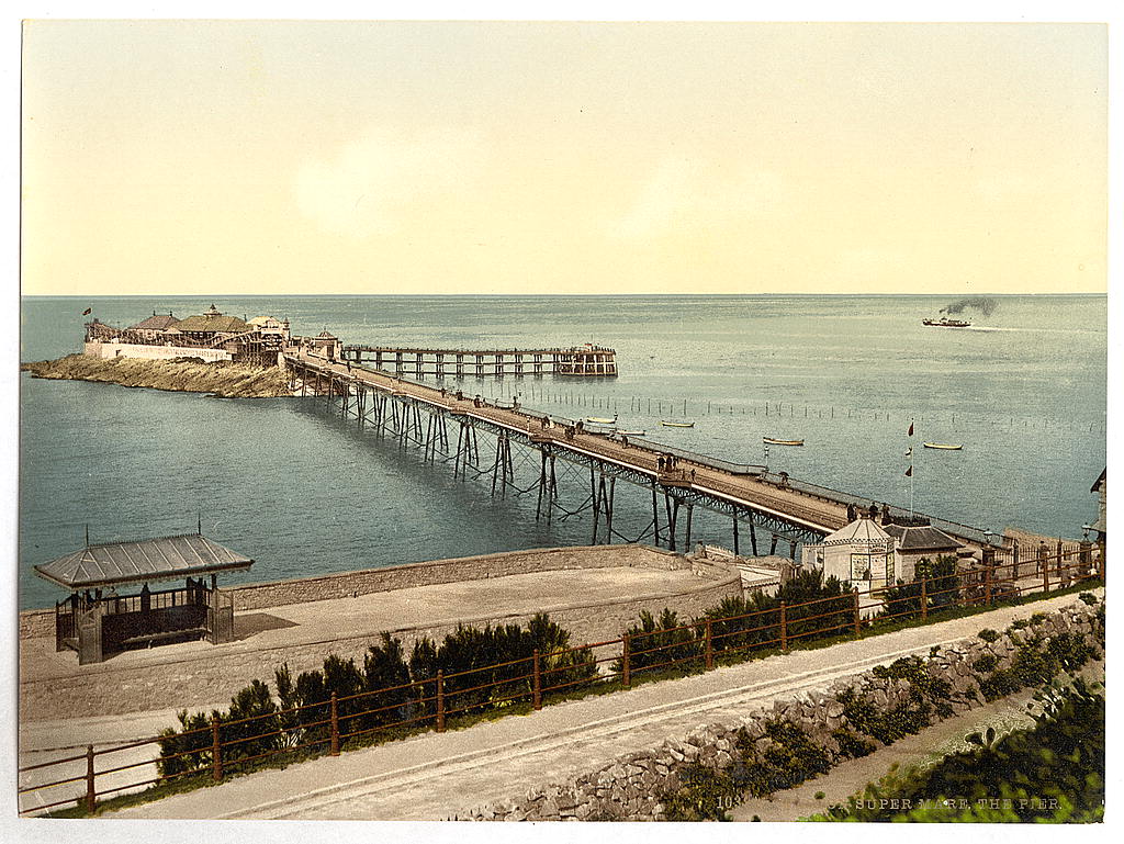 A picture of The pier, Weston-super-Mare, England