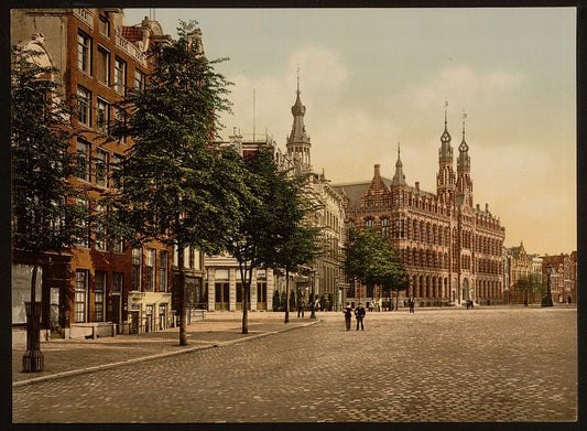 A picture of The post office, Amsterdam, Holland